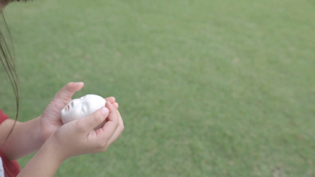 川内倫子《Illuminance》 2001-22年 シングルチャンネル・ヴィデオ　東京都写真美術館蔵